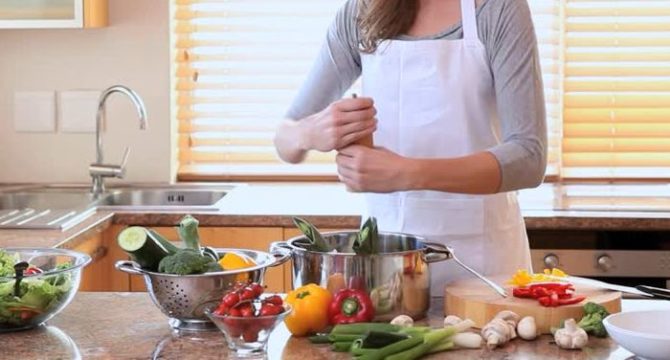 Pourquoi porter un tablier de cuisine ?