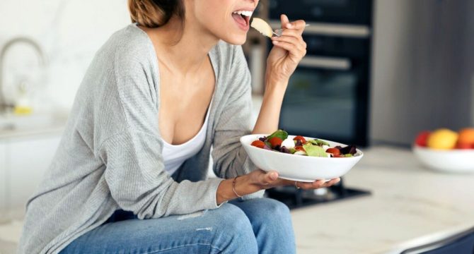 Manger pour déstresser : ce n’est pas toujours la bonne solution