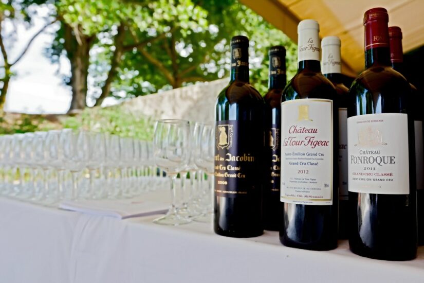Découvrez 4 vins de prestige au cœur de la région de Saint-Emilion